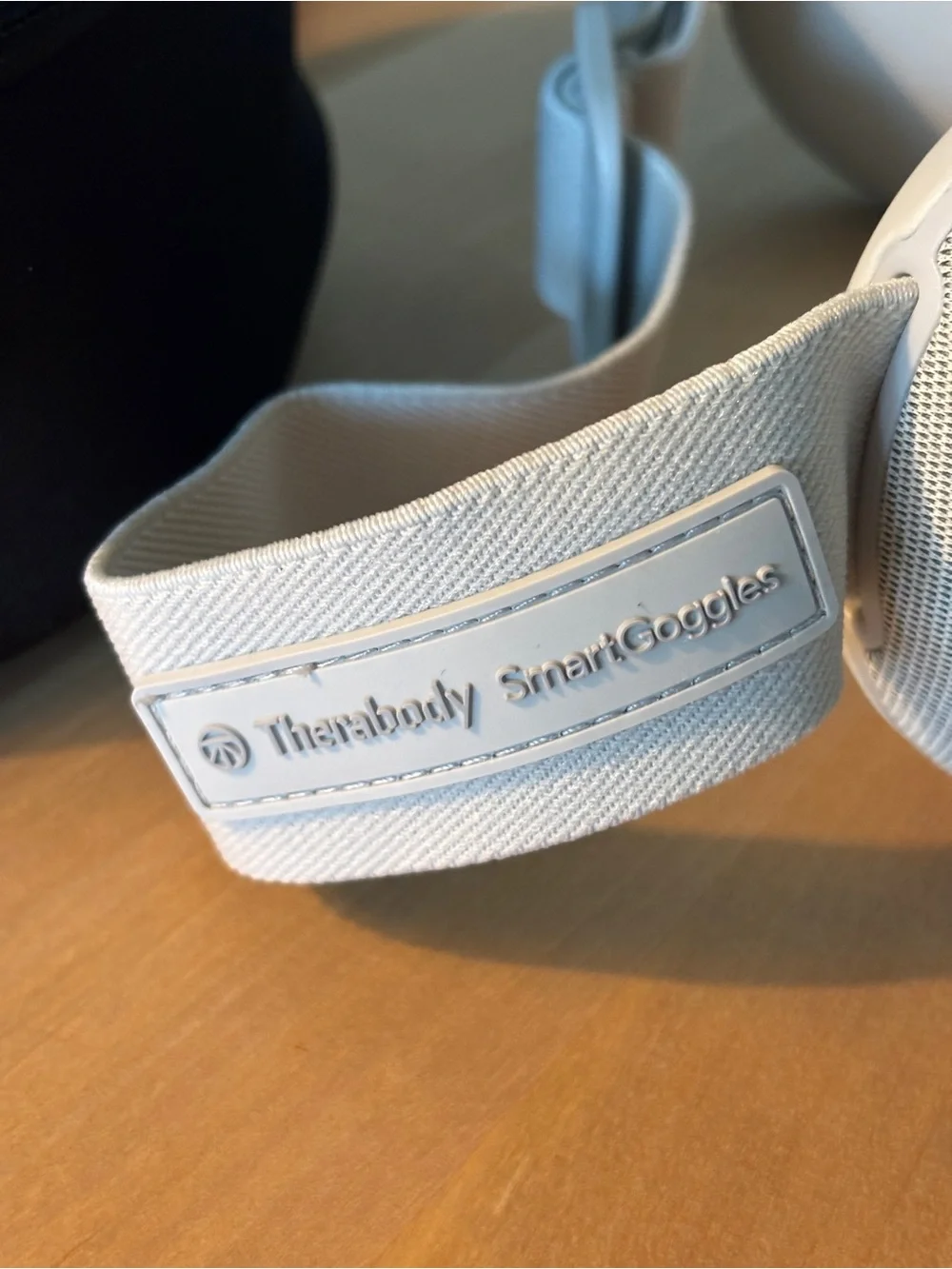 Therabody SmartGoggles Heated Eye Mask & Eye Massager Like New